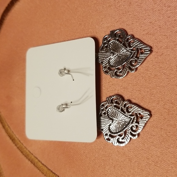 YOU HAVE MY HEART❣️Dangling silver heart earrings. New. - Picture 4 of 5